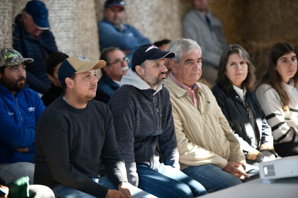 Agrocolun 76 | día de campo | ensilajes de maíz